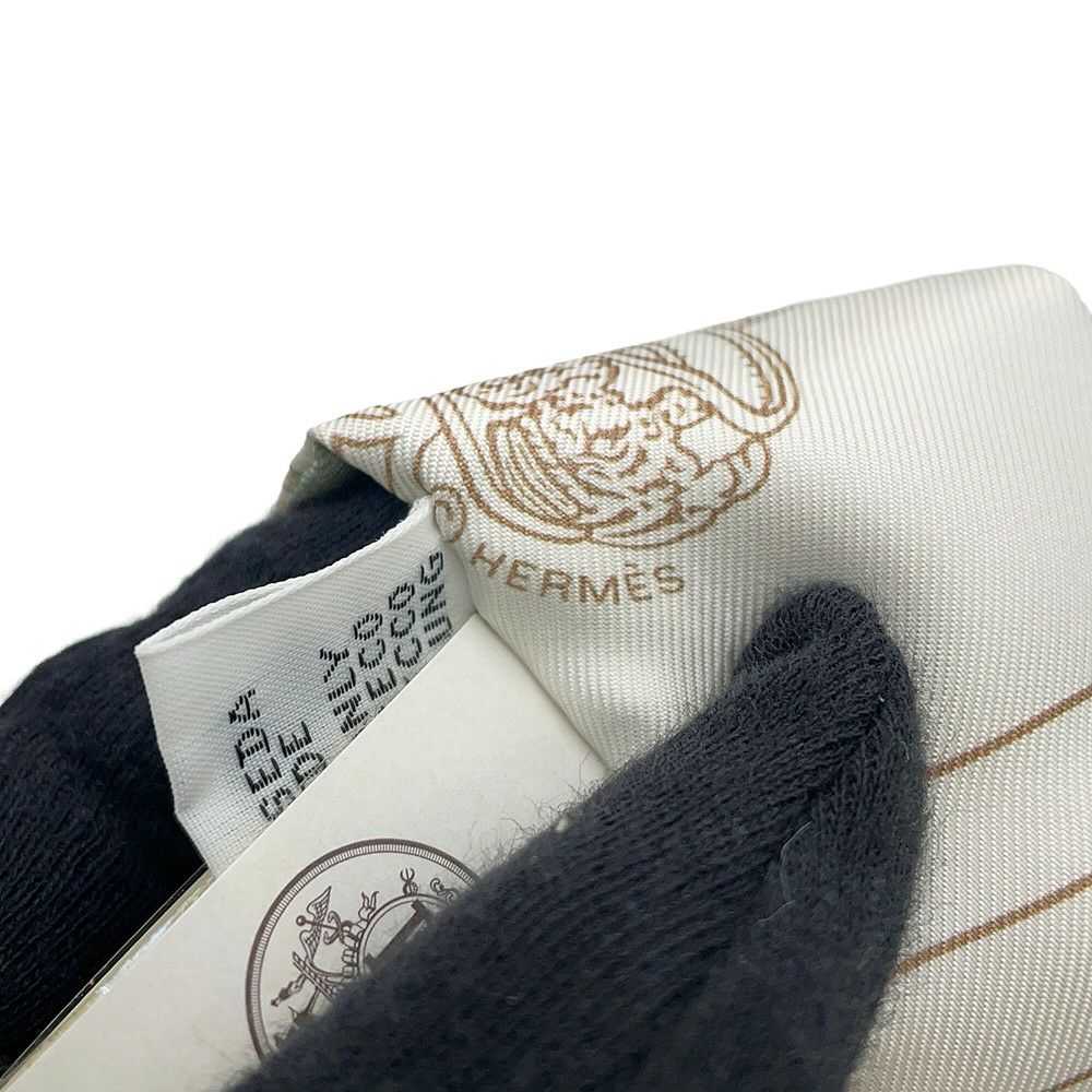 エルメス ツイリー ブリッド・ドゥ・ガラ・アン・フルール&アイライナー Brides de Gala en fleurs HERMES シルク 2025年春夏