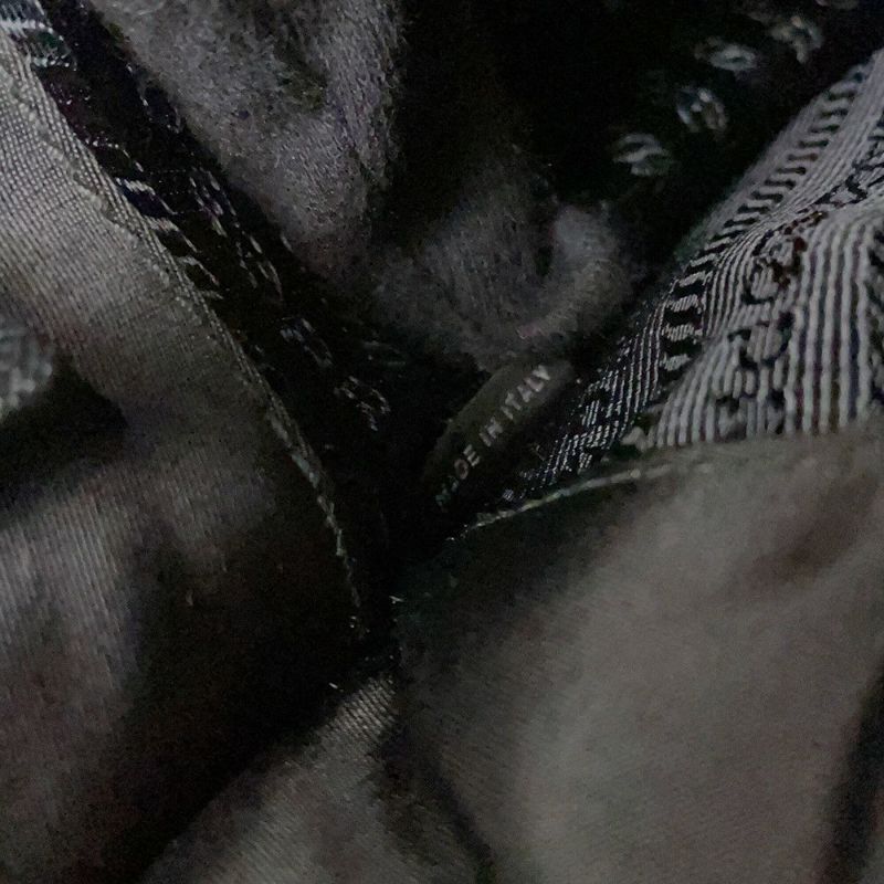 プラダ ショルダーバッグ メッセンジャーバッグ ナイロン PRADA 黒