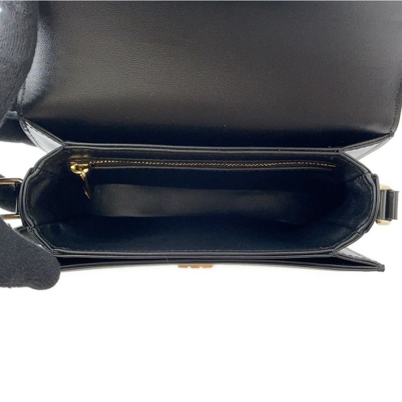 セリーヌ ショルダーバッグ トリオンフ ティーン ブザス レザー 110413BF4 CELINE 黒