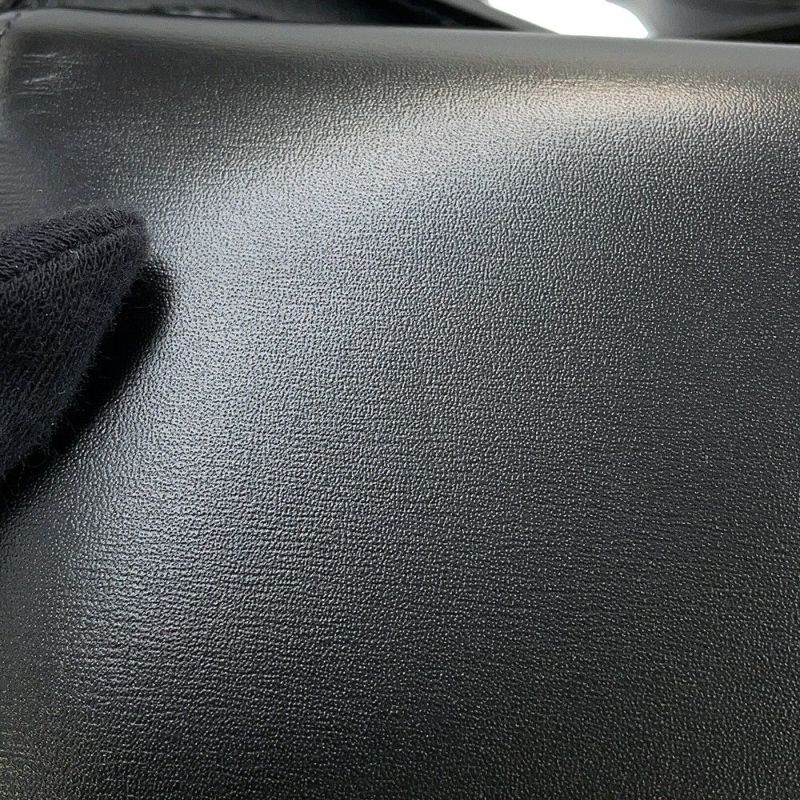 セリーヌ ショルダーバッグ トリオンフ ティーン ブザス レザー 110413BF4 CELINE 黒