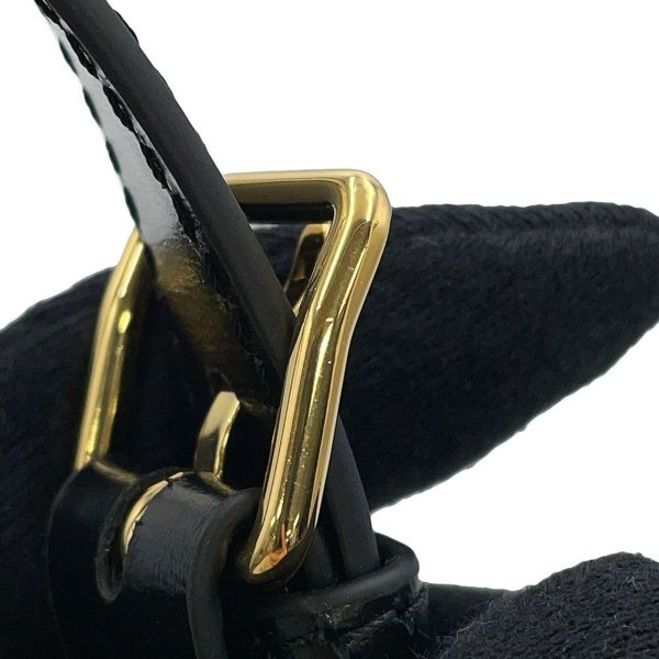 セリーヌ ショルダーバッグ トリオンフ ティーン ブザス レザー 110413BF4 CELINE 黒