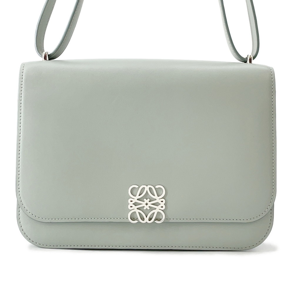 ロエベ LOEWE ゴヤバッグ ミディアム ショルダーバッグ レザー ライトゴースト A896N01X03 中古 新入荷 OB2102 LOEWE（ロエベ） ゴヤバッグ ミディアム ショルダーバッグ レザー