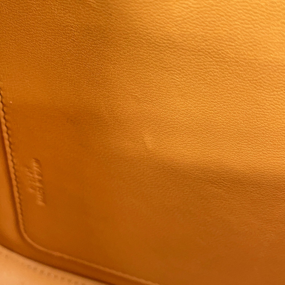 ロエベ ショルダーバッグ ゴヤ ミディアム レザー A896N01X03 LOEWE 2way