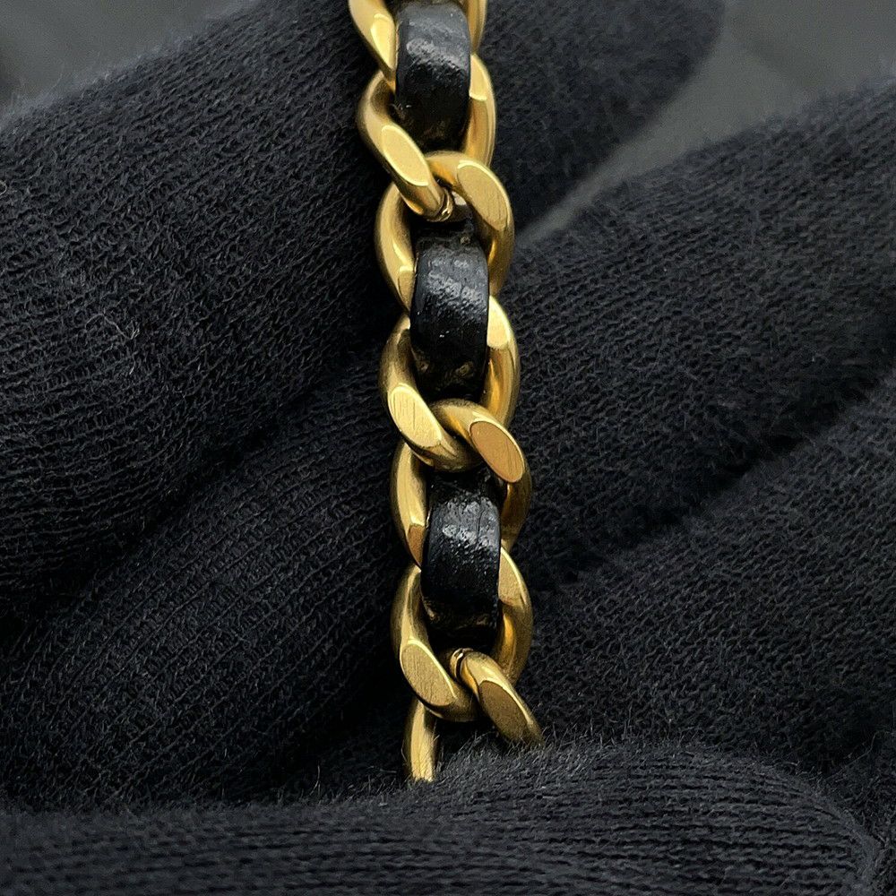 シャネル ハンドバッグ CHANEL 22 ミニ ココマーク キャビアスキン AS3980 CHANEL wayショルダー 黒