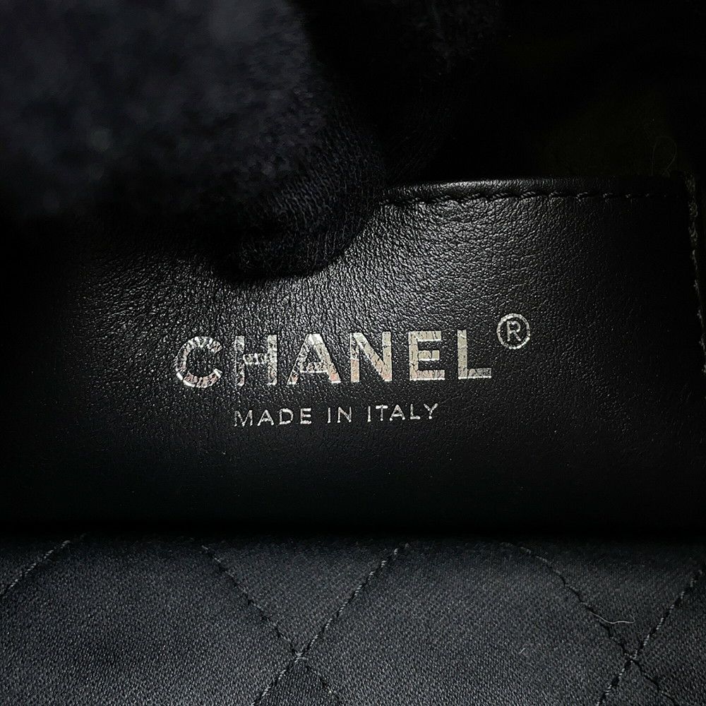 シャネル ハンドバッグ CHANEL 22 ミニ ココマーク シャイニーカーフレザー AS3980 CHANEL 2way 黒