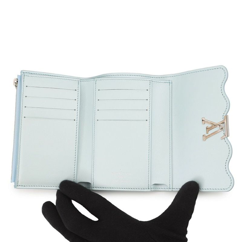 ルイヴィトン 三つ折り財布 トリヨンレザー ポルトフォイユ・カプシーヌ M83576 LOUIS VUITTON 財布