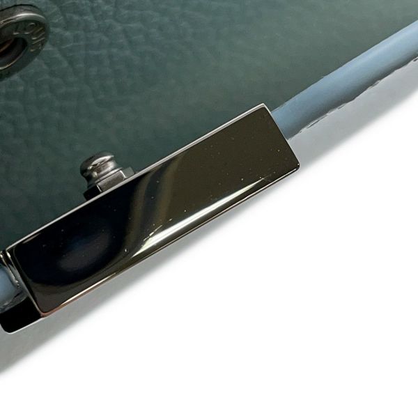 ルイヴィトン 三つ折り財布 トリヨンレザー ポルトフォイユ・カプシーヌ M83576 LOUIS VUITTON 財布