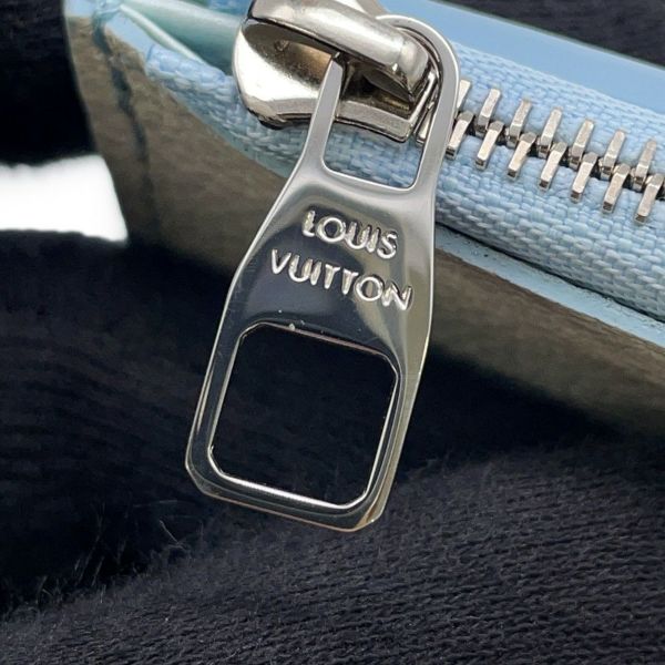 ルイヴィトン 三つ折り財布 トリヨンレザー ポルトフォイユ・カプシーヌ M83576 LOUIS VUITTON 財布