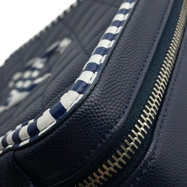 シャネル チェーンショルダーバッグ CCフィリグリー ボーダー バニティバッグ キャビアスキン A93343 CHANEL 白