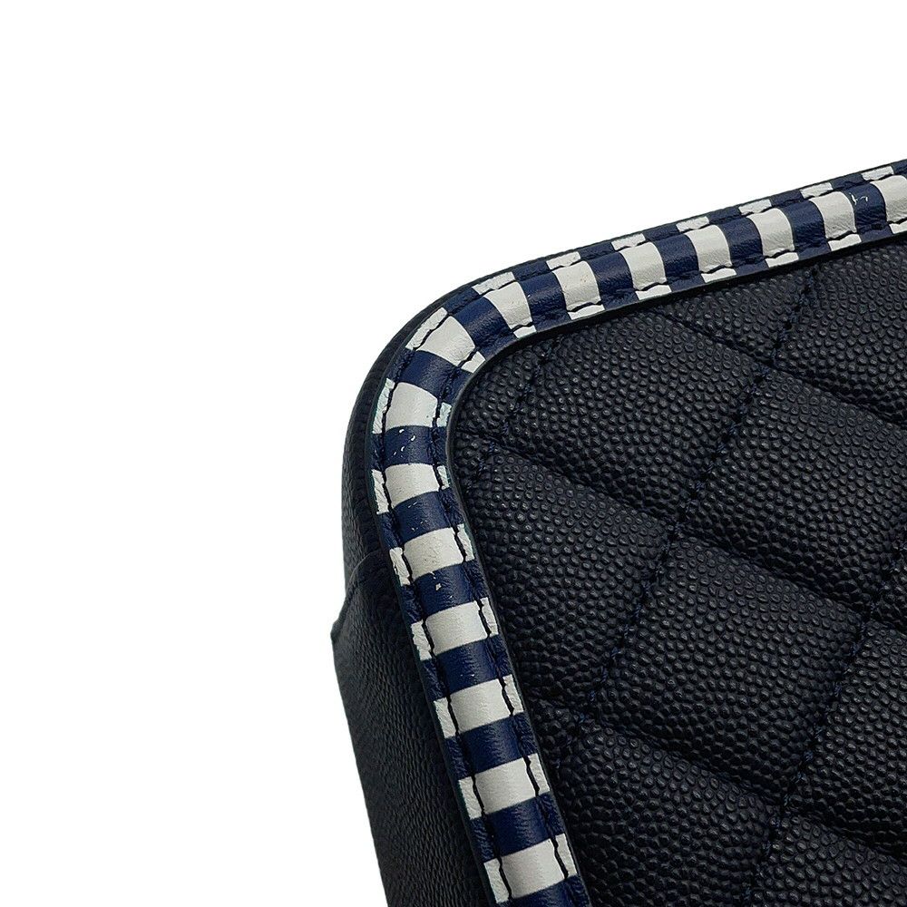 シャネル チェーンショルダーバッグ CCフィリグリー ボーダー バニティバッグ キャビアスキン A93343 CHANEL 白