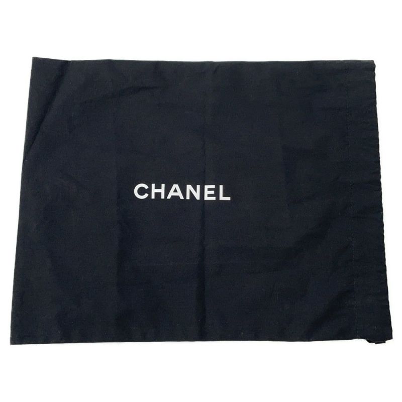 シャネル ボディバッグ マトラッセ チェーンショルダー ココマーク レザー/ムートン CHANEL 白