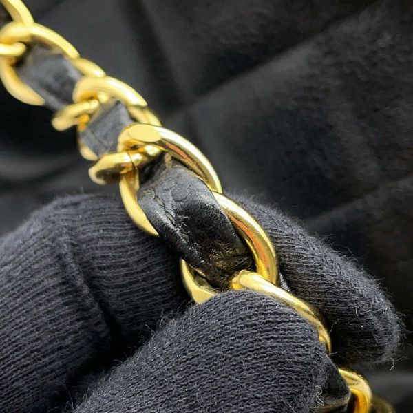 シャネル ハンドバッグ チェーンショルダー ココマーク がま口 マトラッセ ココマーク キャビアスキン CHANEL 黒