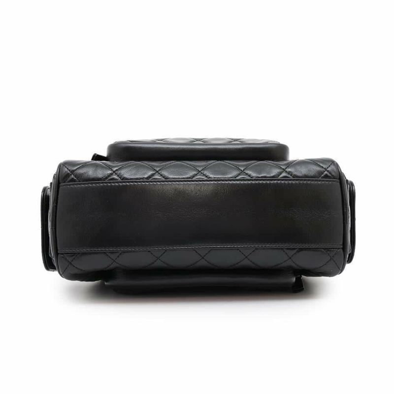 シャネル チェーンショルダーバッグ カメラケース マトラッセ ココマーク シャイニークランプルラムスキン AS5156 黒