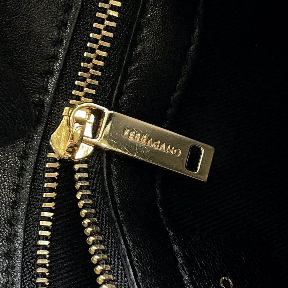 サルヴァトーレ・フェラガモ ハンドバッグ ロゴ ファブリック 214988 Ferragamo バッグ 黒