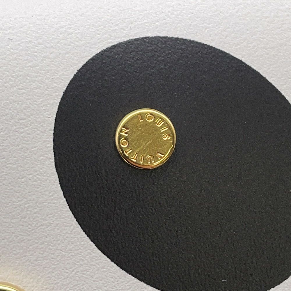 ルイヴィトン イヤホンケース モノグラム エテュイ・イヤホン パンダ AirPods Proケース GI0861 LOUIS VUITTON 黒