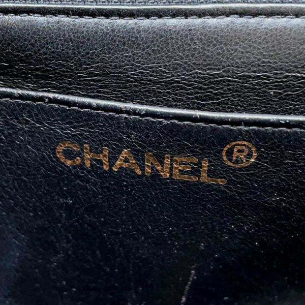 シャネル チェーンショルダーバッグ Vステッチ ココマーク キャビアスキン CHANEL 黒