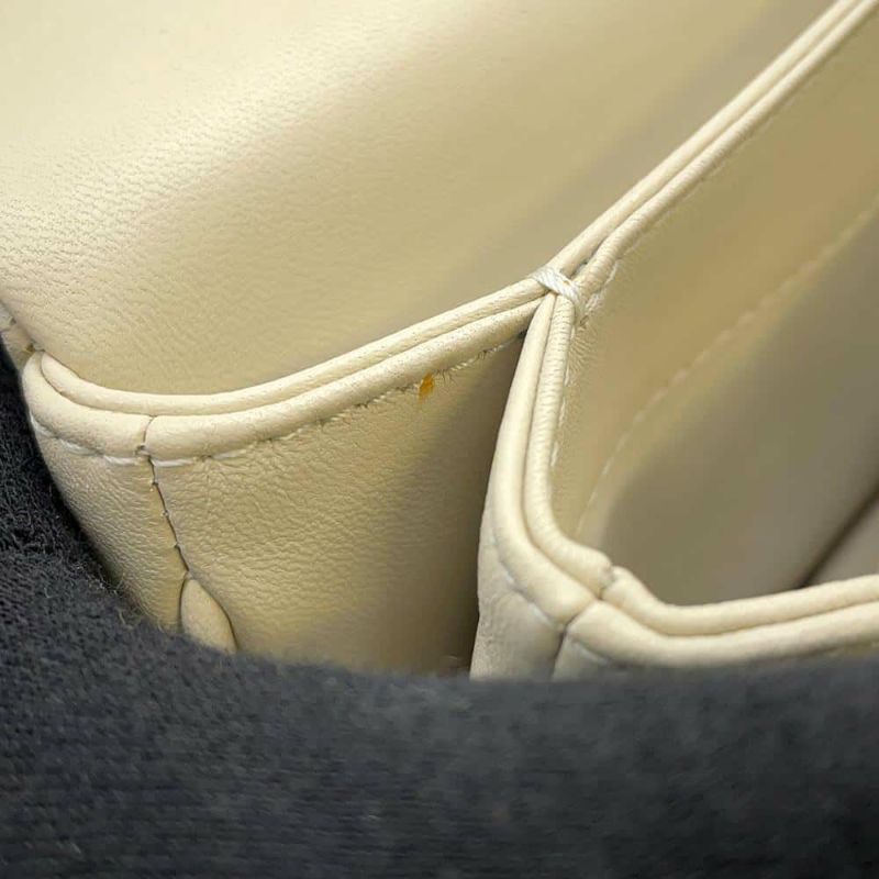 シャネル チェーンショルダーバッグ マトラッセ ココマーク ラムスキン CHANEL バッグ