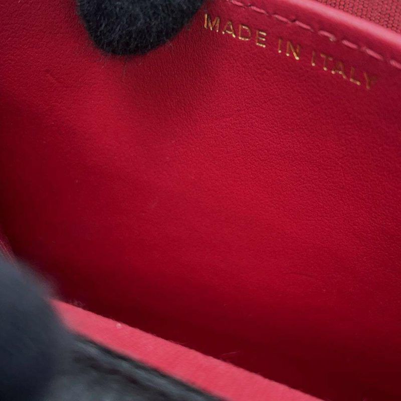 シャネル チェーンウォレット マトラッセ ココマーク キャビアスキン CHANEL カードケース 黒