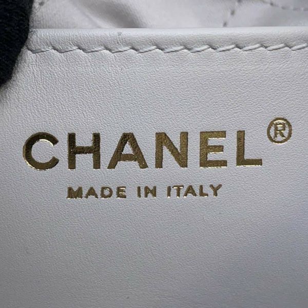 シャネル ハンドバッグ CHANEL 22 ミニ ココマーク シャイニーカーフレザー AS3980 CHANEL 2wayショルダーバッグ