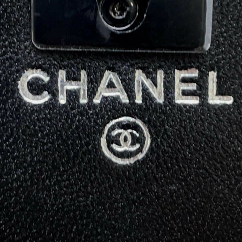 シャネル チェーンウォレット マトラッセ ココマーク ラムスキン CHANEL 黒