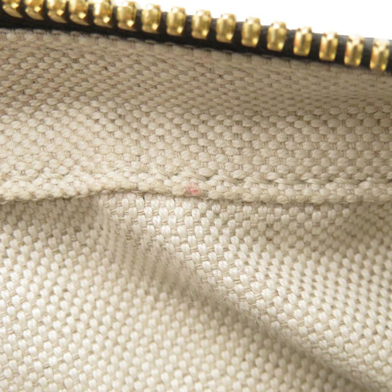 グッチ ショルダーバッグ GGマトラッセ スモール レザー 702234 GUCCI バッグ 黒