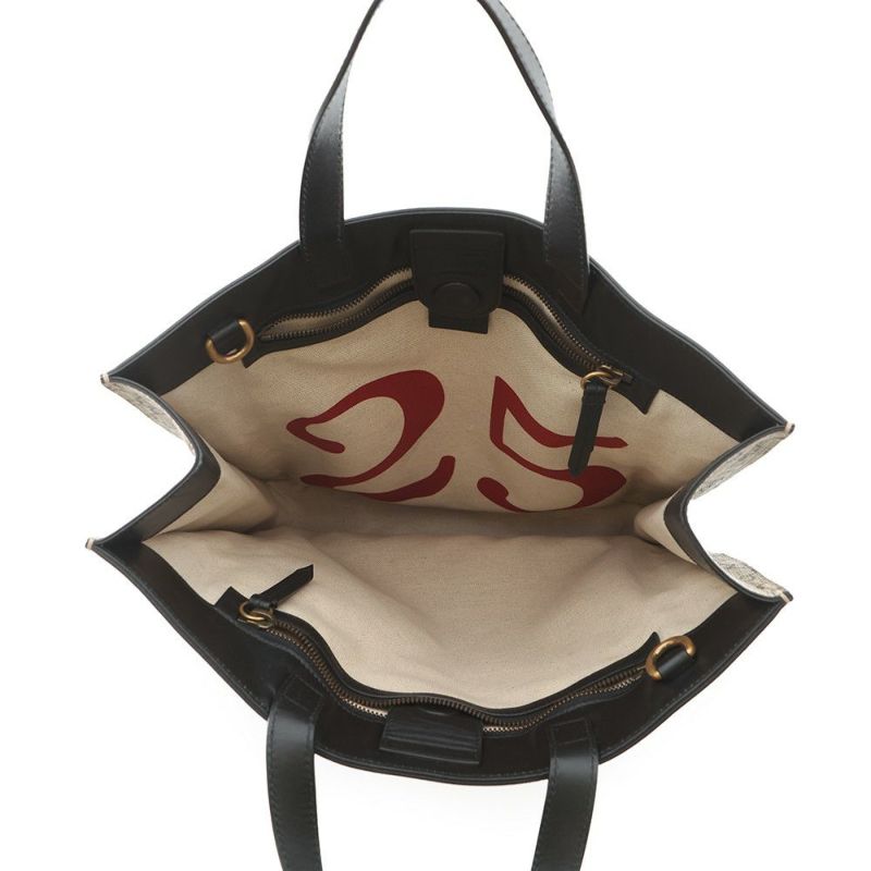 グッチ トートバッグ タイガープリント GGスプリーム 450950 GUCCI メンズ 2wayショルダー トラ 虎 黒