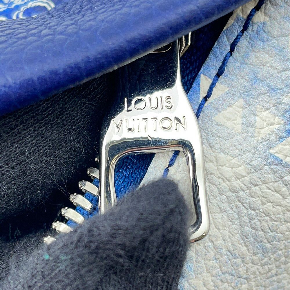 ルイヴィトン ボディバッグ モノグラム・バンダナ ディスカバリー・バムバッグPM M20587 LOUIS VUITTON