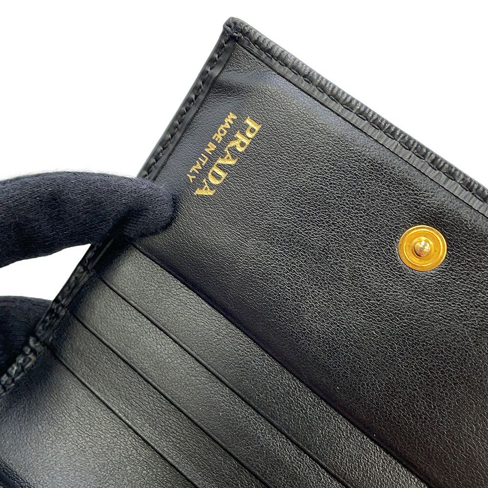 プラダ 二つ折り財布 ロゴ コンパクトウォレット 1MV204 PRADA 黒