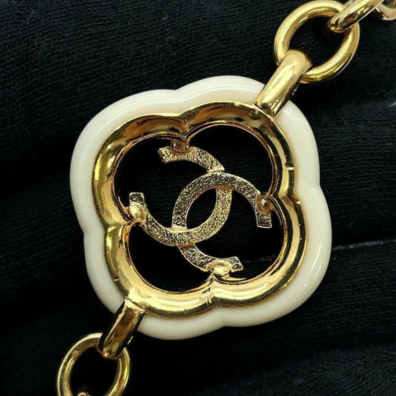 シャネル ロングネックレス ココマーク ハートモチーフ チェーン A19 P CHANEL アクセサリー 白