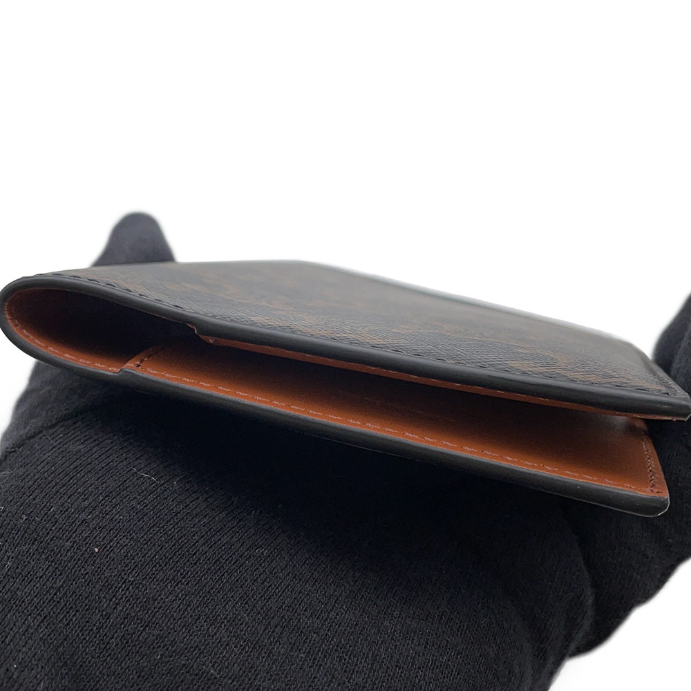 セリーヌ パスポートケース トリオンフ パスポートカバー 4M3432AK1.04BT CELINE 手帳カバー 黒