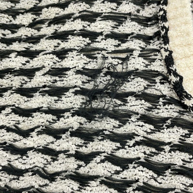 クリスチャン・ディオール ニット 千鳥格子 ツインセット アンサンブル レディースサイズ34 354W05AM324 トップス 白 黒