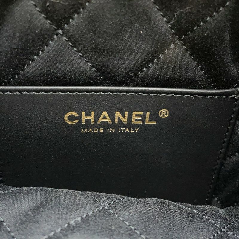 シャネル ハンドバッグ CHANEL 22 ミニ ココマーク シャイニーカーフレザー AS3980 CHANEL 2wayショルダーバッグ 黒