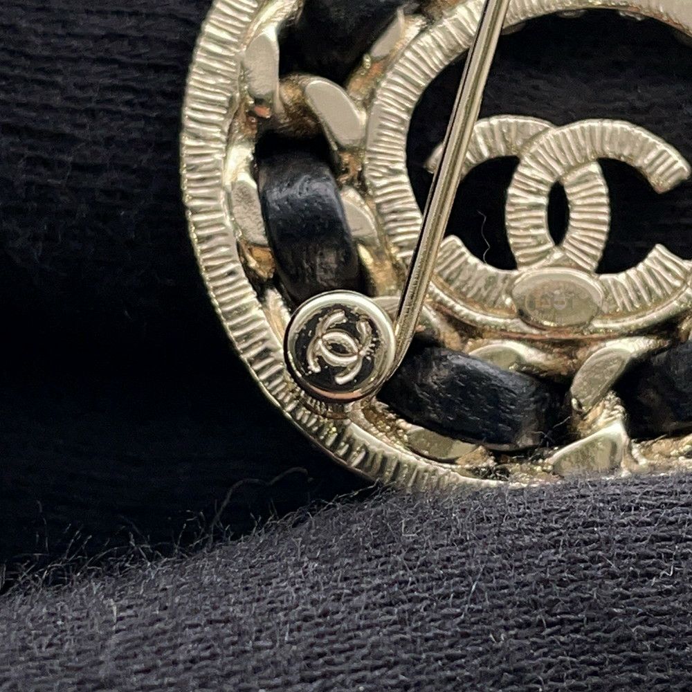 シャネル ブローチ NO.5 ココマーク ラインストーン レザー B23 P ABA170 CHANEL アクセサリー 黒