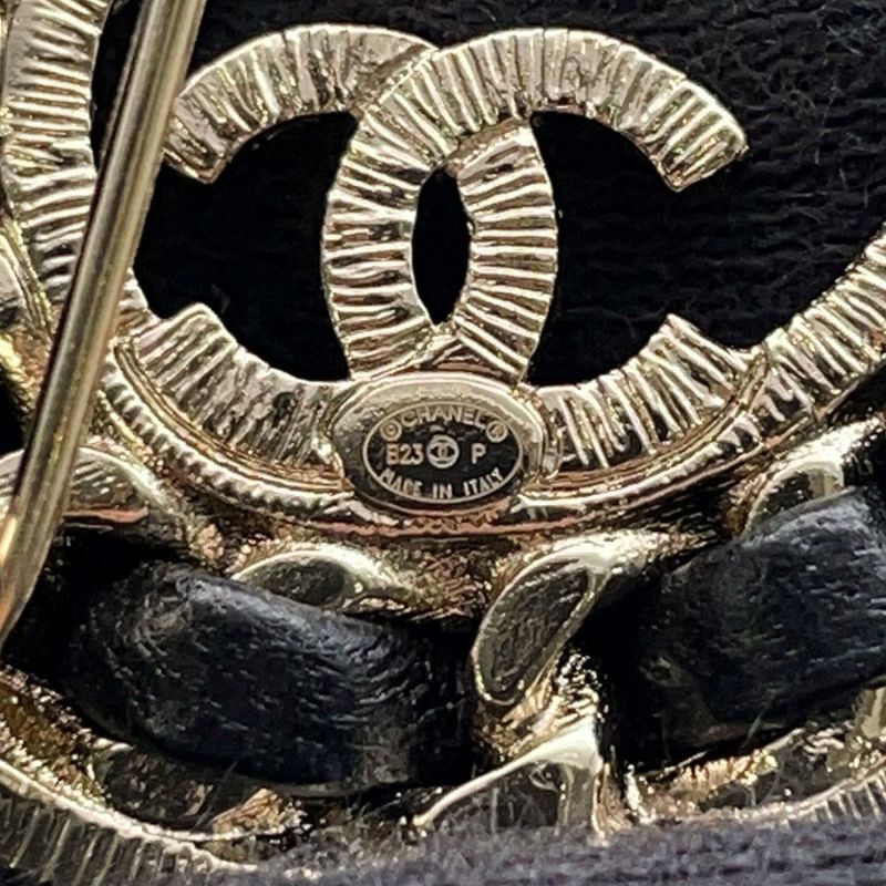 シャネル ブローチ NO.5 ココマーク ラインストーン レザー B23 P ABA170 CHANEL アクセサリー 黒