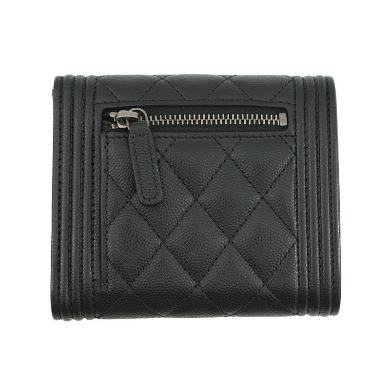 シャネル 三つ折り財布 ボーイシャネル ココマーク マトラッセ ウォレット キャビアスキン A80734 CHANEL 財布 黒