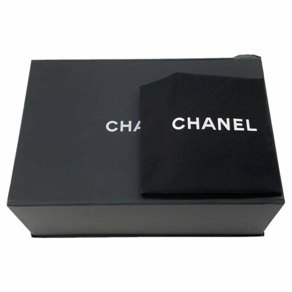 シャネル チェーンショルダーバッグ マトラッセ ココマーク ホーボー カーフスキン AS4323 CHANEL 白