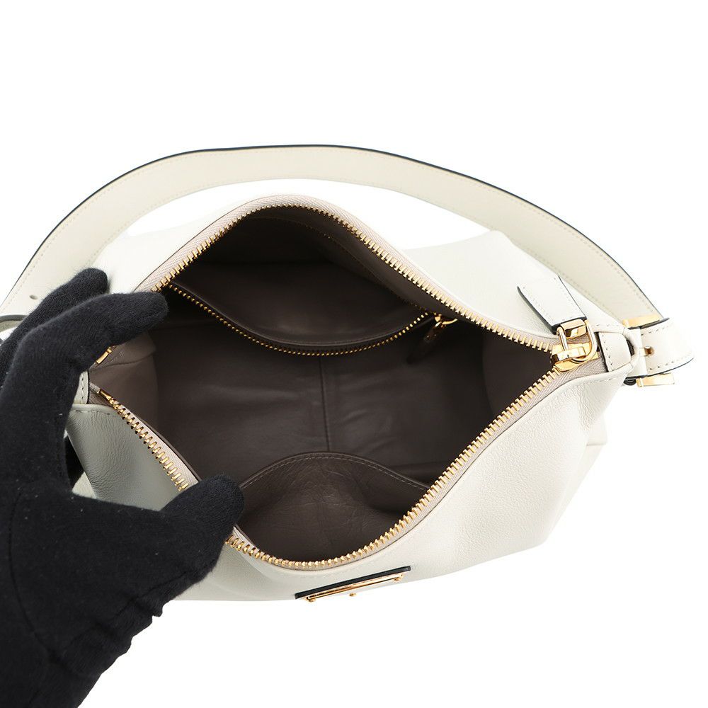 プラダ ショルダーバッグ エメ ミディアム レザー 1BC229 PRADA ワンショルダー 白