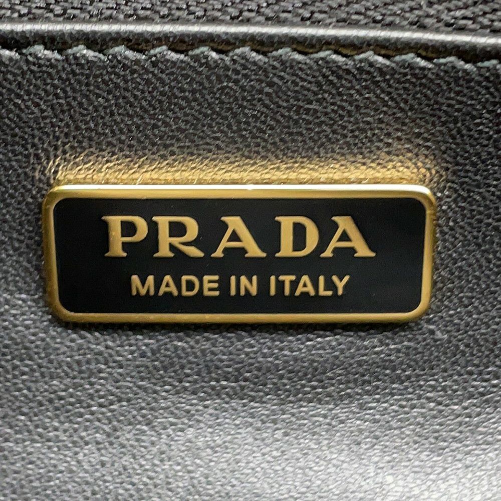プラダ ショルダーバッグ ソフトサウンド チャーム スモール レザー 1BD379 PRADA バッグ