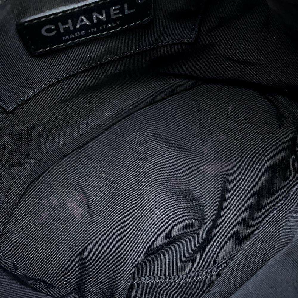 シャネル ハンドバッグ ココマーク シェブロン スタッズ 巾着 レザー CHANEL 2wayショルダーバッグ 黒