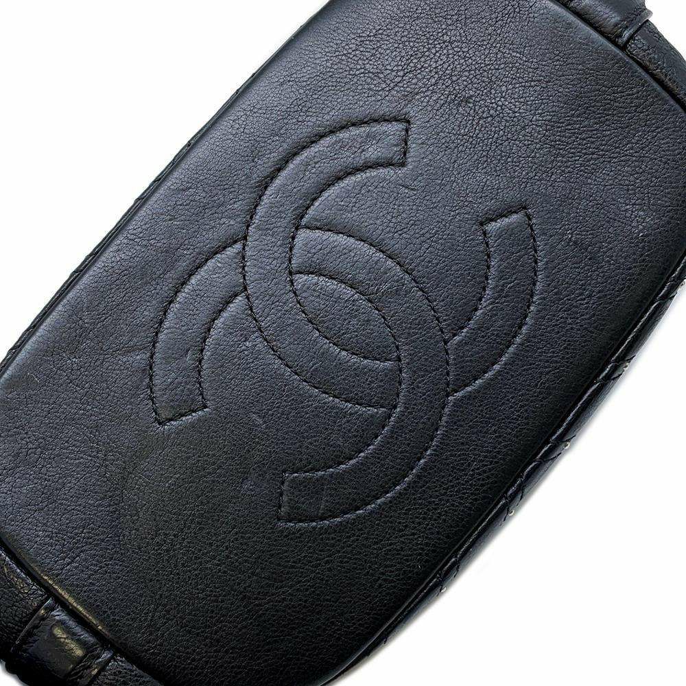 シャネル ハンドバッグ ココマーク シェブロン スタッズ 巾着 レザー CHANEL 2wayショルダーバッグ 黒
