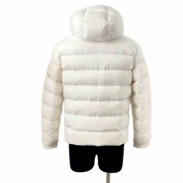 【新品】MONCLER ARAVIS アラビス ホワイト 1 ギフト包装 新品】MONCLER ARAVIS アラビス ホワイト 1 ギフト包装