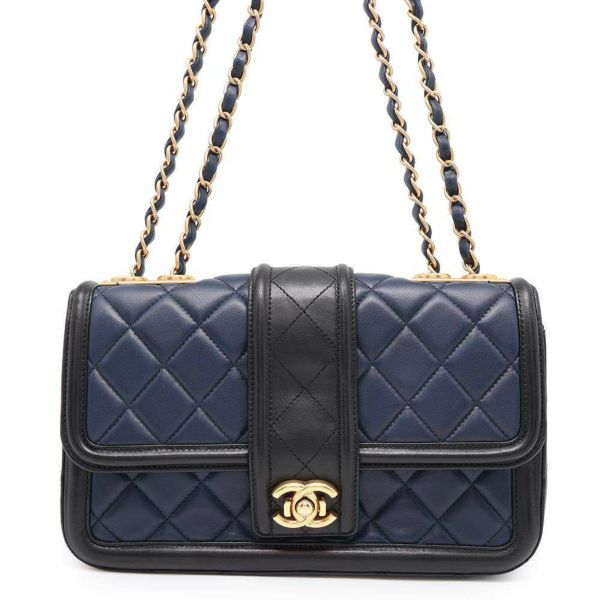 シャネル チェーンショルダーバッグ マトラッセ ココマーク ラムスキン A90670 CHANEL バッグ 黒