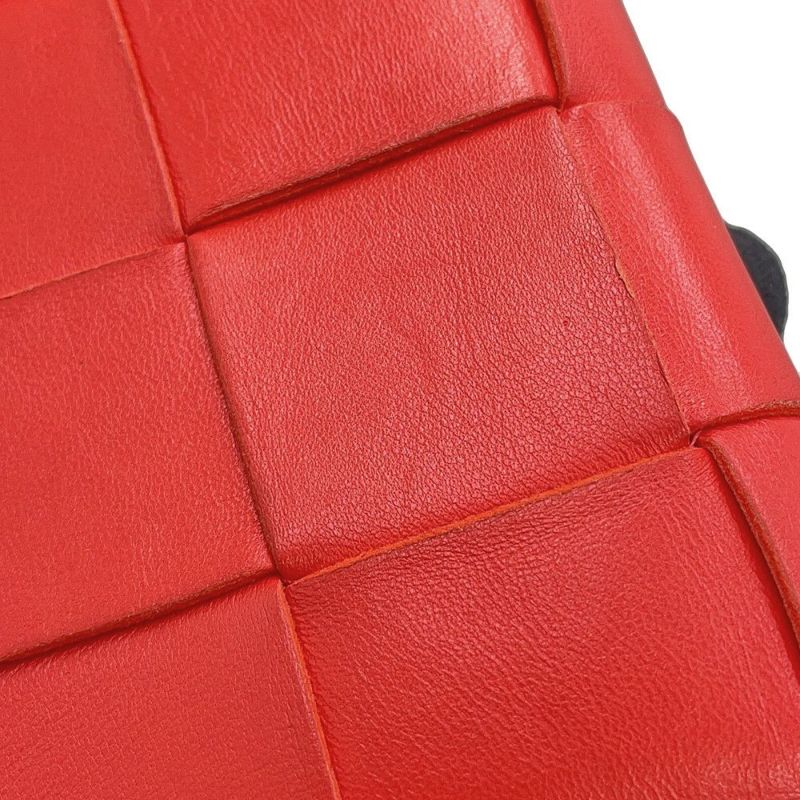 ボッテガヴェネタ 二つ折り財布 カセット ミディアム レザー BOTTEGA VENETA