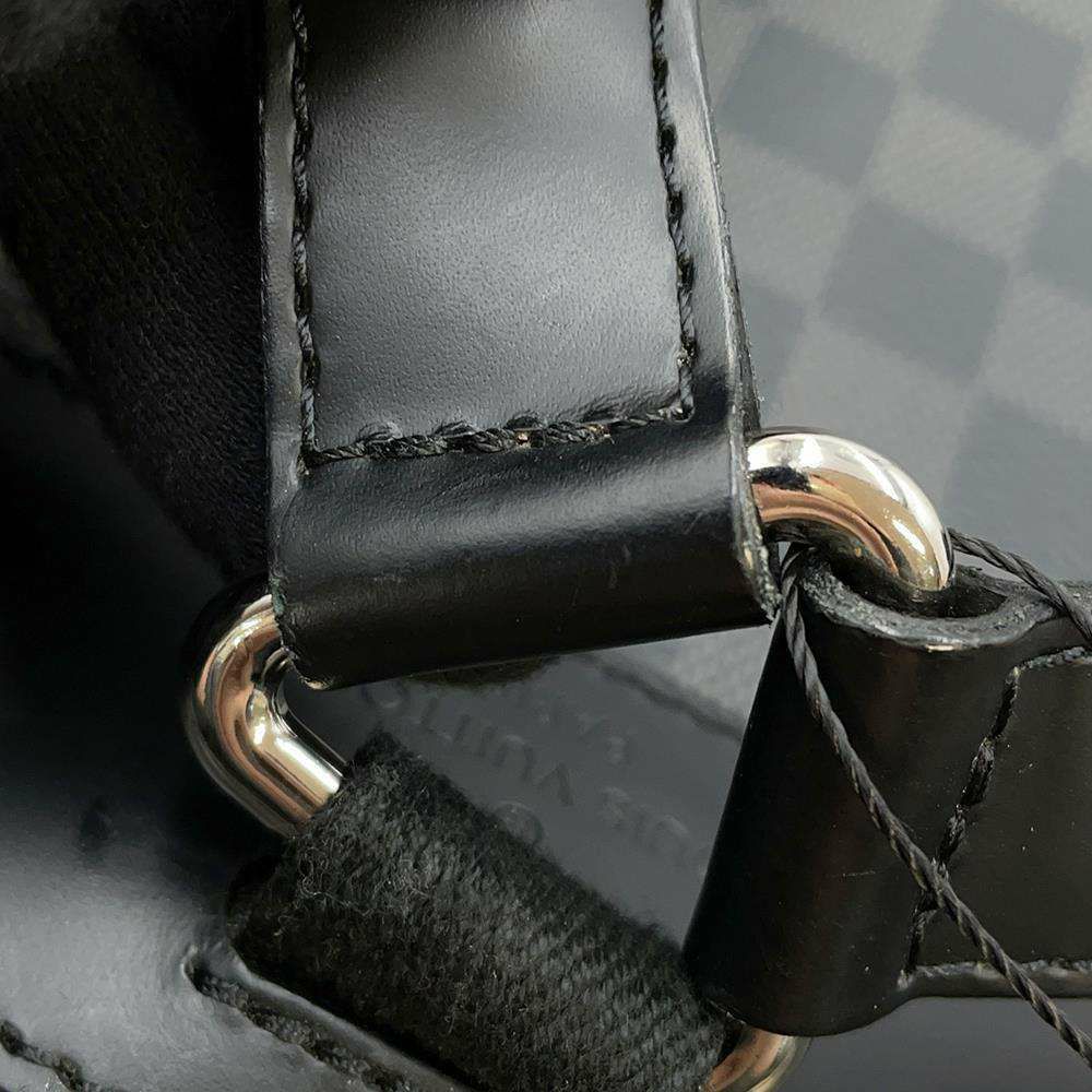 ルイヴィトン リュックサック ダミエ・グラフィット クリストファーMM N41379 LOUIS VUITTON バックパック 黒 ブラック