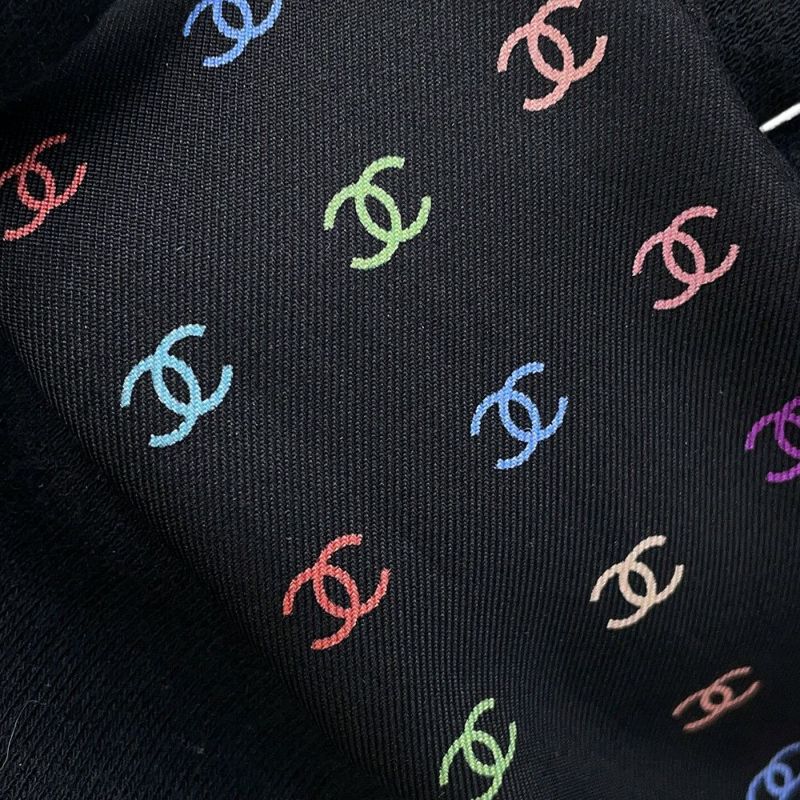 シャネル スカーフ ココマーク 総柄 ドット シルク CHANEL 黒