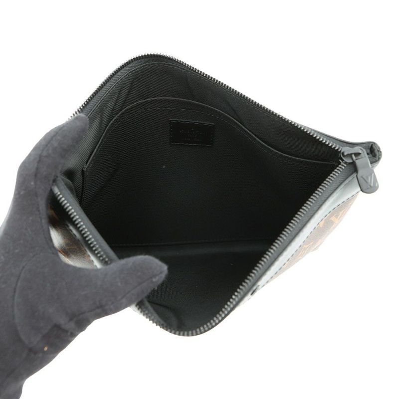 ルイヴィトン クラッチバッグ モノグラム・マカサー ポシェット・トゥ・ゴー M82079 LOUIS VUITTON ヴィトン バッグ 黒 ブラック