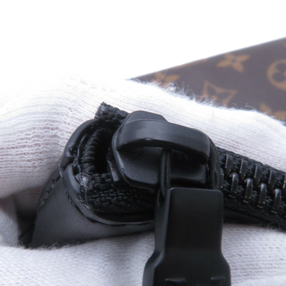 ルイヴィトン クラッチバッグ モノグラム・マカサー ポシェット・トゥ・ゴー M82079 LOUIS VUITTON ヴィトン バッグ 黒 ブラック