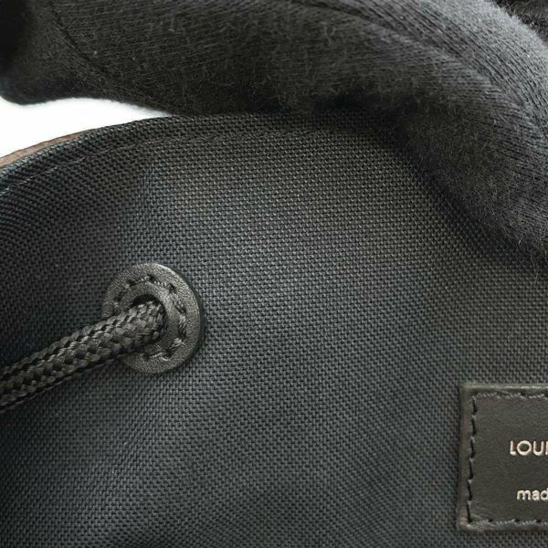 ルイヴィトン リュックサック モノグラム・マカサー クリストファーMM M43735 LOUIS VUITTON バックパック 黒 ブラック