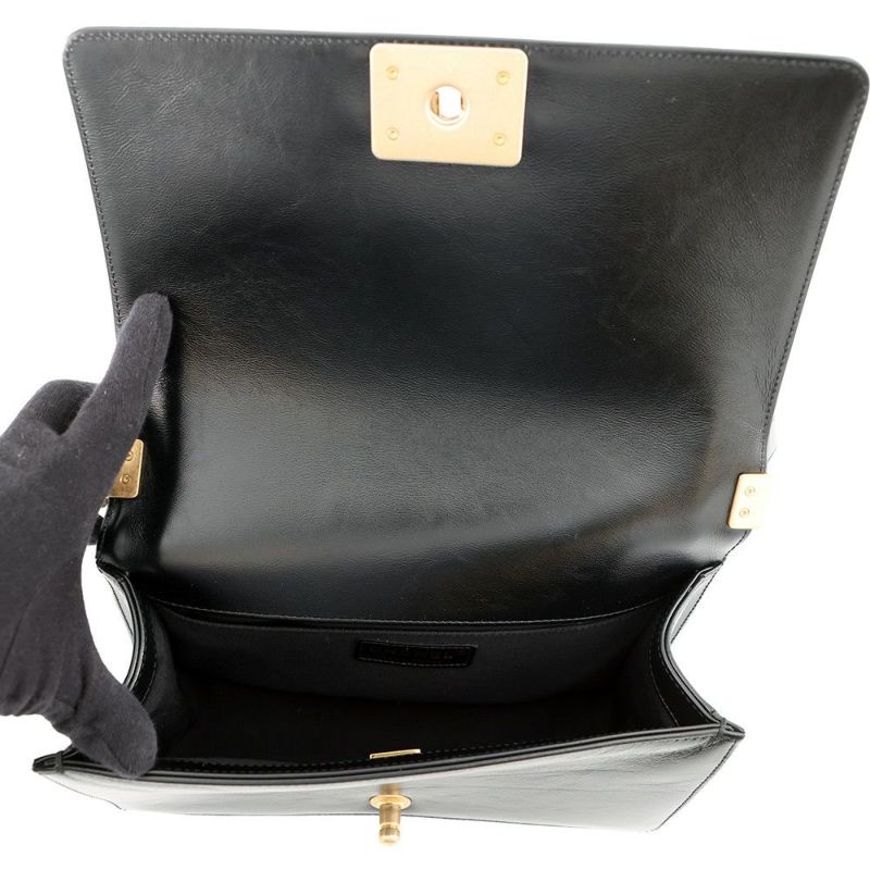 シャネル チェーンショルダーバッグ ボーイシャネル ストライプ レザー A67086 CHANEL バッグ 黒