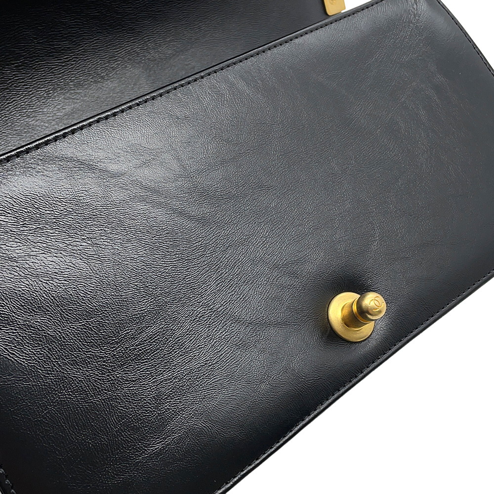 シャネル チェーンショルダーバッグ ボーイシャネル ストライプ レザー A67086 CHANEL バッグ 黒